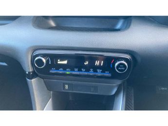 Toyota Yaris 1.5 Hybrid Design 5dr CVT Hybrid Hatchback
