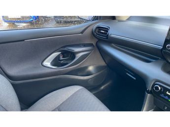Toyota Yaris 1.5 Hybrid Design 5dr CVT Hybrid Hatchback