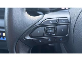 Toyota Yaris 1.5 Hybrid Design 5dr CVT Hybrid Hatchback