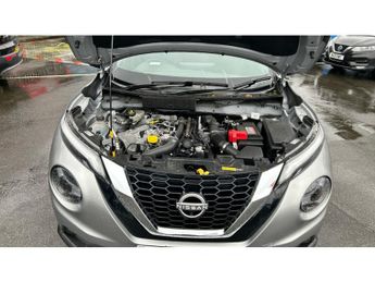 Nissan Juke 1.0 DiG-T Tekna 5dr DCT Petrol Hatchback