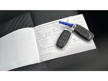 Nissan Juke 1.0 DiG-T Tekna 5dr DCT Petrol Hatchback