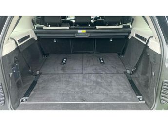 Land Rover Discovery 3.0 D350 Dynamic SE 5dr Auto Diesel Station Wagon