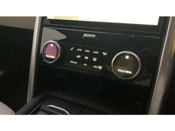 Land Rover Discovery 3.0 D350 Dynamic SE 5dr Auto Diesel Station Wagon