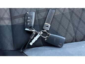 Volkswagen T-Roc 1.5 TSI R-Line 5dr DSG Petrol Hatchback