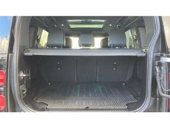 Land Rover Defender 3.0 D300 X-Dynamic HSE 110 5dr Auto Diesel Estate