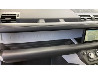 Land Rover Defender 3.0 D300 X-Dynamic HSE 110 5dr Auto Diesel Estate