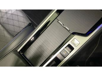 Volkswagen Passat 1.5 TSI eHybrid 272 R-Line 5dr DSG Estate