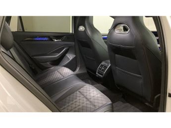 Volkswagen Passat 1.5 TSI eHybrid 272 R-Line 5dr DSG Estate