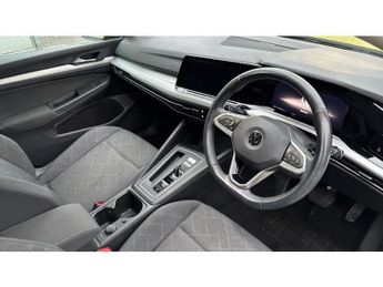 Volkswagen Golf 1.5 eTSI 150 Life 5dr DSG Petrol Hatchback