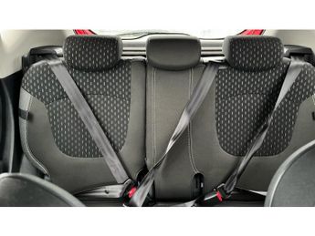 Renault Captur 1.2 TCE 120 Dynamique S Nav 5dr EDC Petrol Hatchback