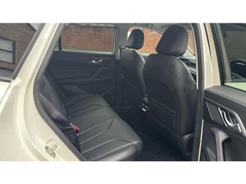 MG HS 1.5 T-GDI Trophy 5dr DCT Petrol Hatchback