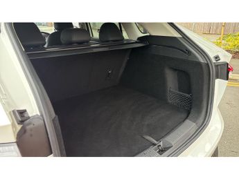 MG HS 1.5 T-GDI Trophy 5dr DCT Petrol Hatchback