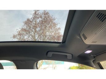 Volkswagen ID.3 107KW Family Pro 58kWh 5dr Auto Electric Hatchback