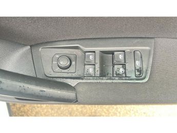 Volkswagen Tiguan 1.5 TSI 150 Life 5dr DSG Petrol Estate