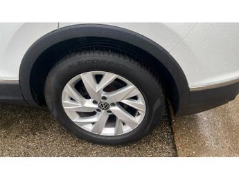 Volkswagen Tiguan 1.5 TSI 150 Life 5dr DSG Petrol Estate