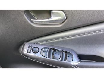 Nissan Juke 1.0 DiG-T 114 N-Connecta 5dr DCT Petrol Hatchback