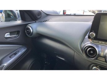 Nissan Juke 1.0 DiG-T 114 N-Connecta 5dr DCT Petrol Hatchback