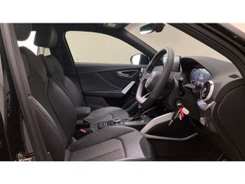 Audi Q2 35 TFSI Black Edition 5dr S Tronic Petrol Estate