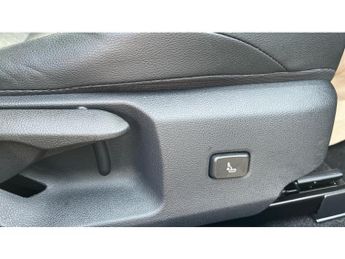 Toyota Corolla 2.0 VVT-i Hybrid Design 5dr CVT Hybrid Estate