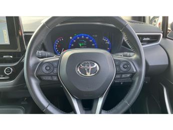 Toyota Corolla 2.0 VVT-i Hybrid Design 5dr CVT Hybrid Estate
