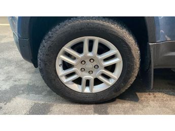 Land Rover Defender 3.0 D200 S 90 3dr Auto Diesel Estate