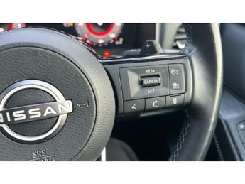 Nissan Qashqai 1.3 DiG-T MH 158 N-Connecta 5dr 4WD Xtronic Petrol Hatchback