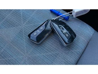 Volkswagen ID.3 150kW Life Pro Performance 58kWh 5dr Auto Electric Hatchback