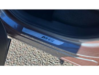 MG HS 1.5 T-GDI PHEV SE 5dr Auto Hatchback