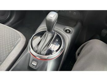 Nissan Juke 1.0 DiG-T N-Connecta 5dr DCT Petrol Hatchback