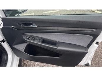 Volkswagen Golf 1.5 eTSI 150 Black Edition 5dr DSG Petrol Hatchback