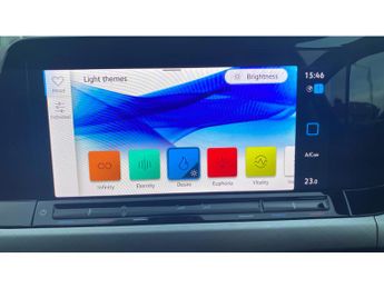 Volkswagen Golf 1.5 eTSI 150 Life 5dr DSG Petrol Hatchback