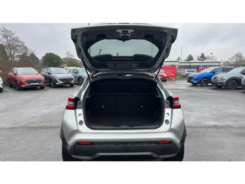 Nissan Juke 1.0 DiG-T Tekna 5dr DCT Petrol Hatchback
