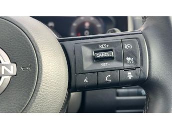 Nissan Qashqai 1.3 DiG-T MH 158 N-Connecta 5dr Xtronic Petrol Hatchback