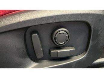 Jaguar F-Pace 2.0 D200 R-Dynamic Black 5dr Auto AWD Diesel Estate