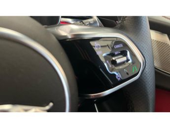 Jaguar F-Pace 2.0 D200 R-Dynamic Black 5dr Auto AWD Diesel Estate