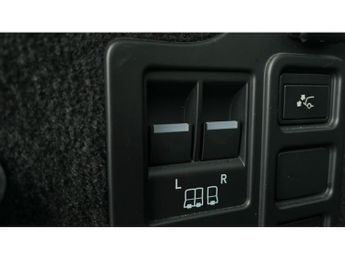 Land Rover Discovery 3.0 D300 R-Dynamic HSE 5dr Auto Diesel Station Wagon