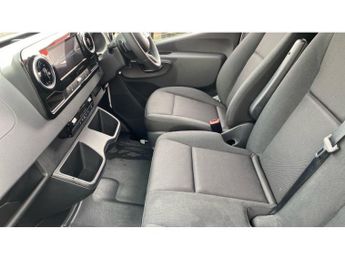 Mercedes-Benz Sprinter E314 L2 Electric Rwd 100kW 81kWh Pro Van Auto