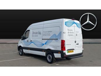Mercedes-Benz Sprinter E314 L2 Electric Rwd 100kW 81kWh Pro Van Auto