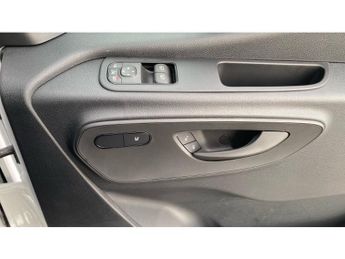 Mercedes-Benz Sprinter E314 L2 Electric Rwd 100kW 81kWh Pro Van Auto