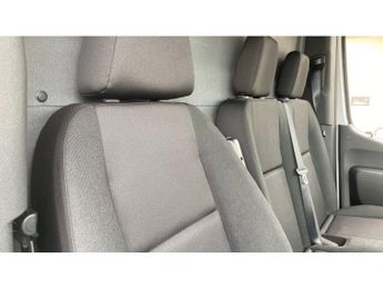 Mercedes-Benz Sprinter E314 L2 Electric Rwd 100kW 81kWh Pro Van Auto