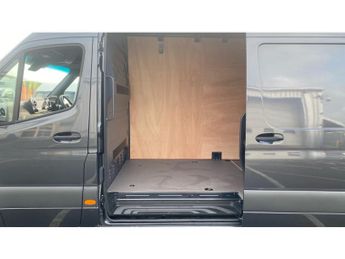 Mercedes-Benz Sprinter 315Cdi L2 Diesel Rwd 3.5t H2 Pro Van 9G-Tronic
