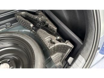 Toyota Corolla 1.8 VVT-i Hybrid Design 5dr CVT Hybrid Hatchback