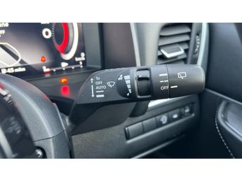 Nissan Qashqai 1.3 DiG-T MH 158 N-Connecta 5dr Xtronic Petrol Hatchback