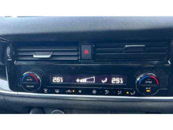 Nissan Qashqai 1.3 DiG-T MH 158 N-Connecta 5dr Xtronic Petrol Hatchback