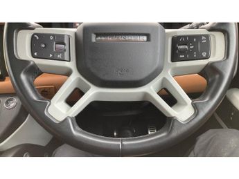 Land Rover Defender 3.0 D300 X-Dynamic HSE 110 5dr Auto Diesel Estate