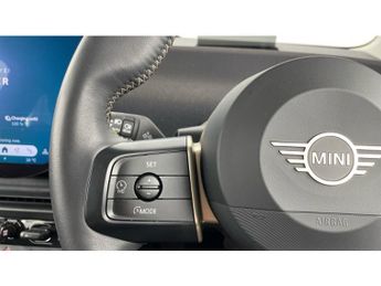 MINI Countryman 150kW E Classic [Level 1] 66kWh 5dr Auto Electric Hatchback