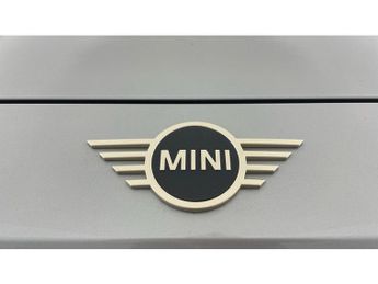 MINI Cooper 135kW E Classic [Level 1] 41kWh 3dr Auto Electric Hatchback
