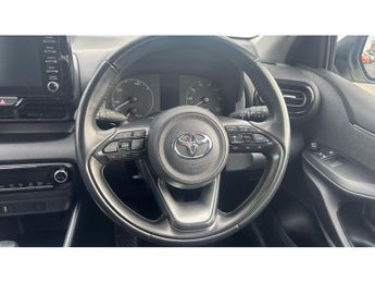 Toyota Yaris 1.5 Hybrid Icon 5dr CVT Hybrid Hatchback