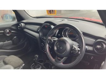 MINI Hatchback 1.5 Cooper Sport II 5dr Auto Petrol Hatchback