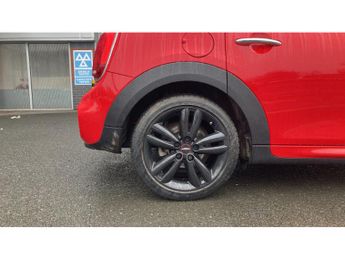MINI Hatchback 1.5 Cooper Sport II 5dr Auto Petrol Hatchback